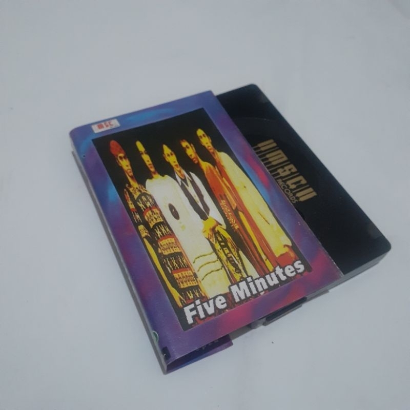 Kaset Pita FIVE MINUTES - Self Titled LIKE NEW