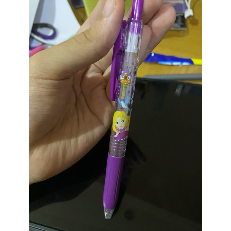 

sarasa ungu rarepunzel