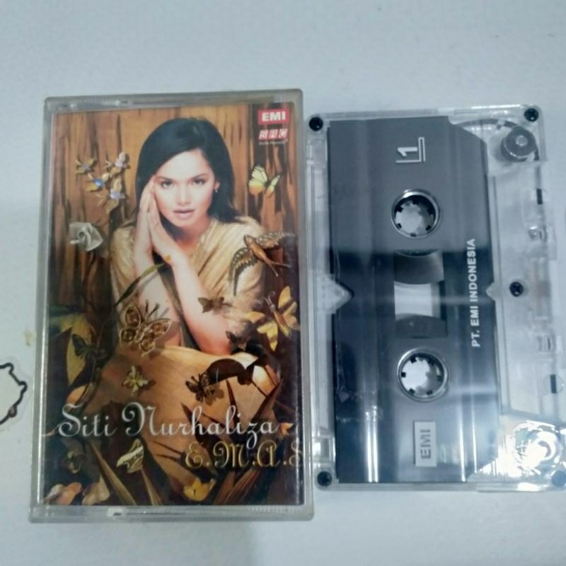 Kaset pita Siti Nurhaliza album emas