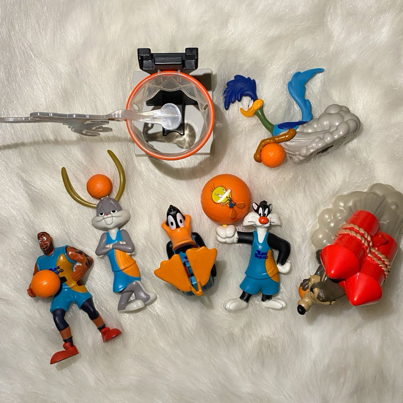 [READY STOCK] Space Jam A New Legacy ORI Happy Meals MCD Action Figure | LeBron James | Road Runner 