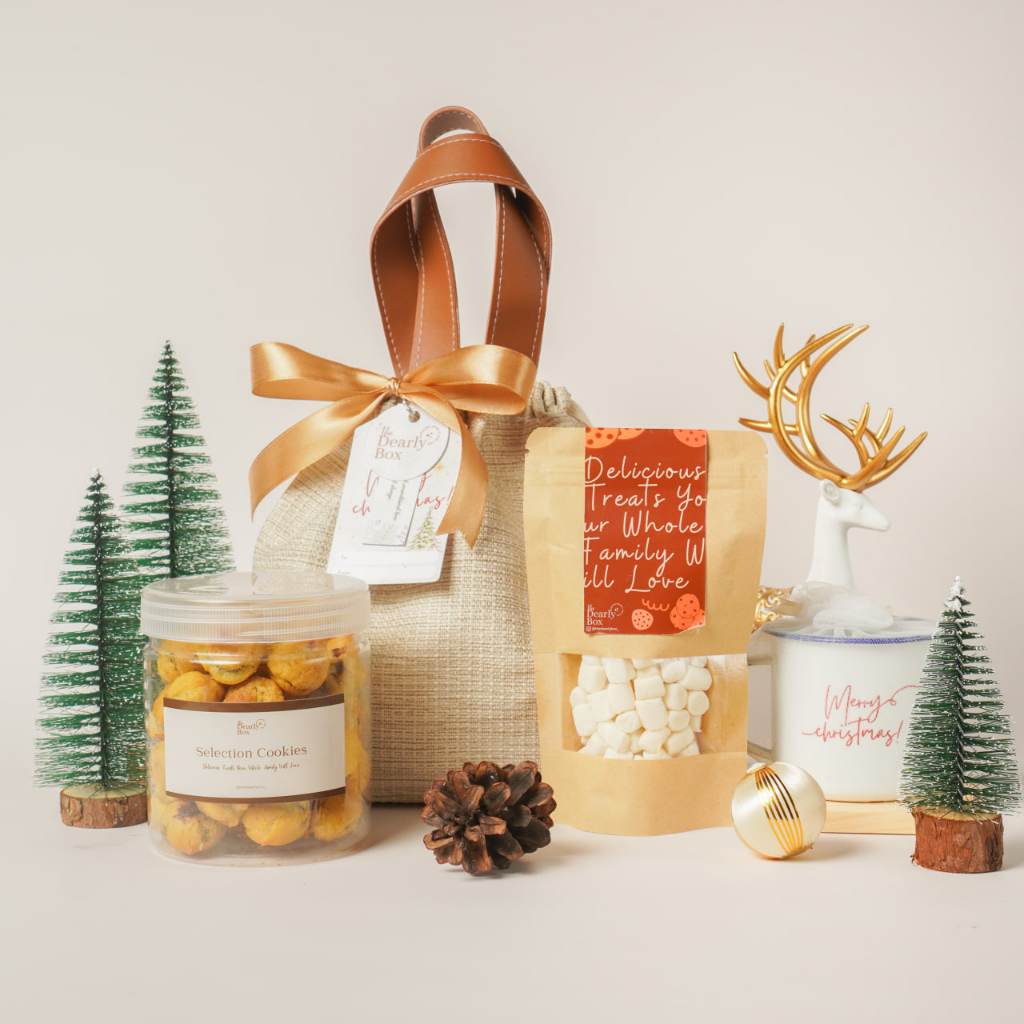 

Snow, Christmas Hampers by The Dearly Box