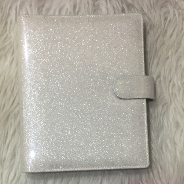 

KODE E14X BINDER GLITTER CANDY BLINK A5 B5