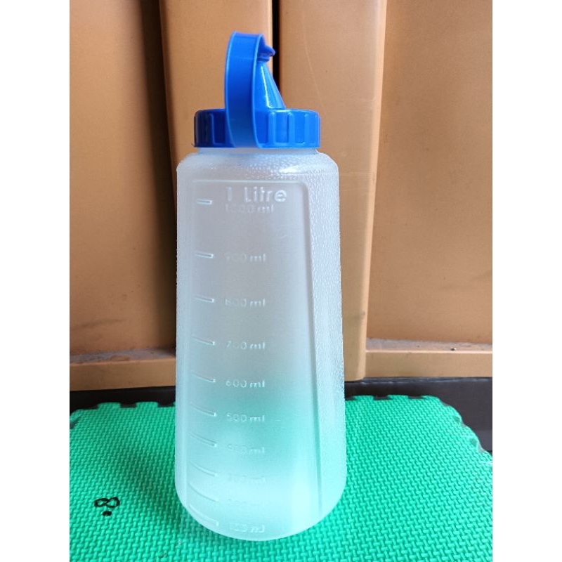 botol saus ukuran 1000 ml