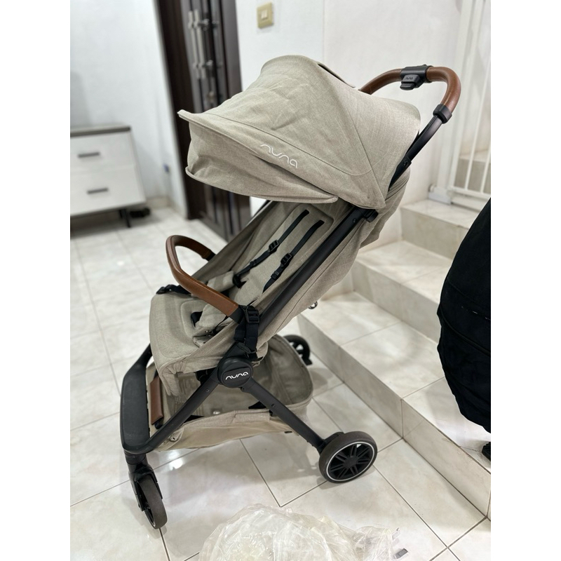 Preloved Stroller Nuna TRVL Hazelwood