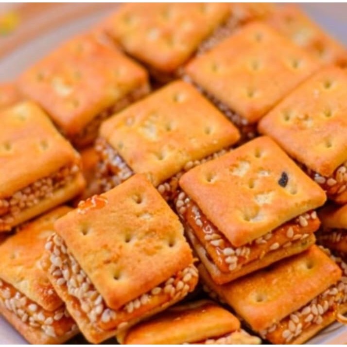 

BISKUIT WIJEN KOTAK MINI 100GR