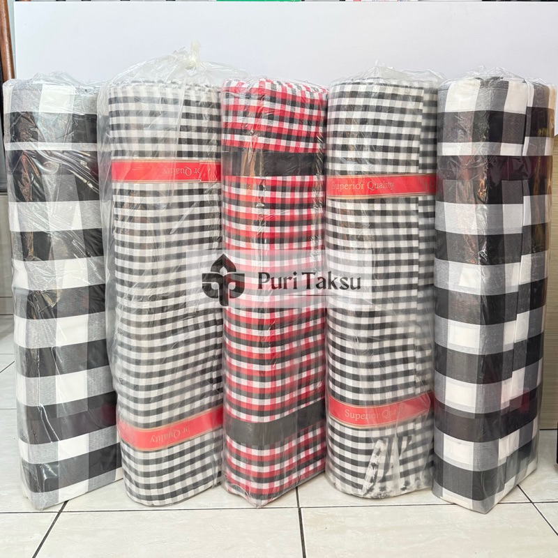 Kain 1 Roll Dekorasi Bali Motif Kotak Hitam-Putih Poleng & Hitam-Putih-Merah Tridatu