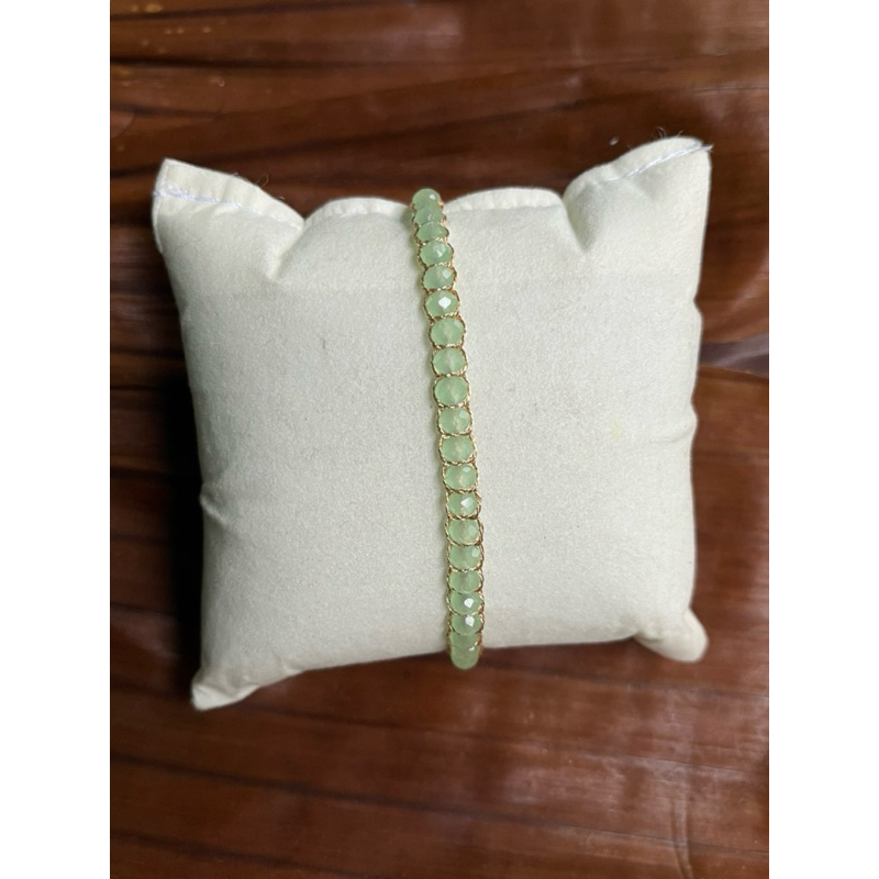 Gelang Macrame “Hijau muda giok”