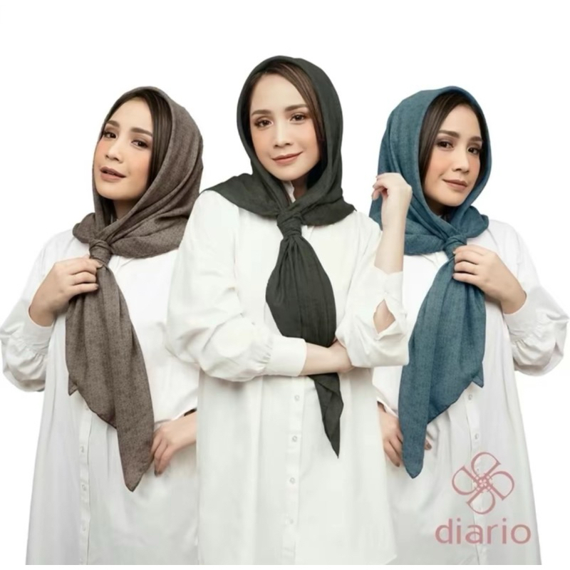 Diari0 Nagita Slavina Kerudung Segiempat