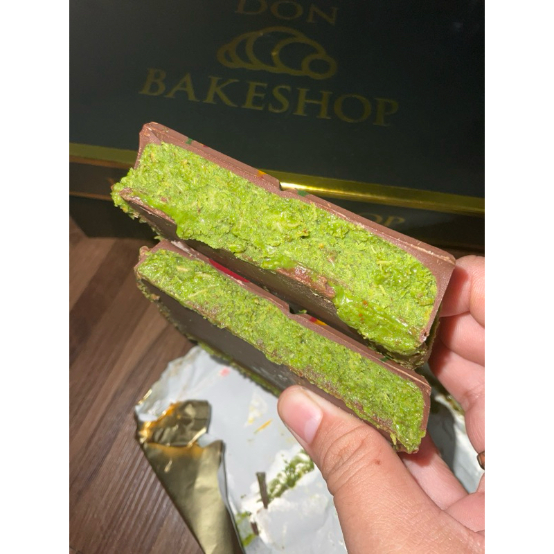 

Jastip Dubai CHOCOLATE KUNAFA PISTACHIO by done bakeshop