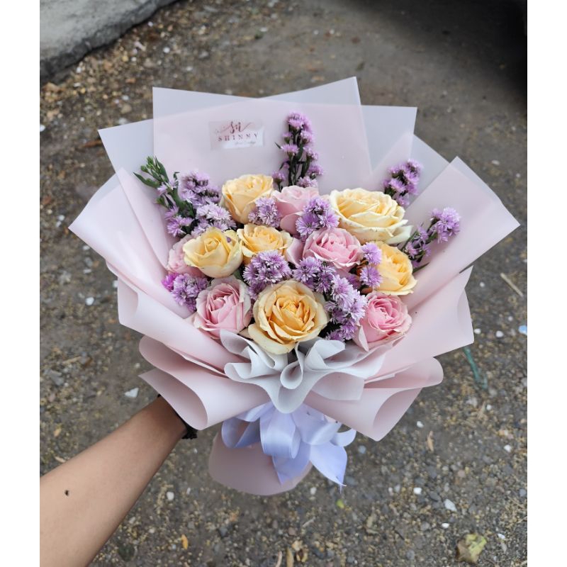 Buket bunga asli surabaya