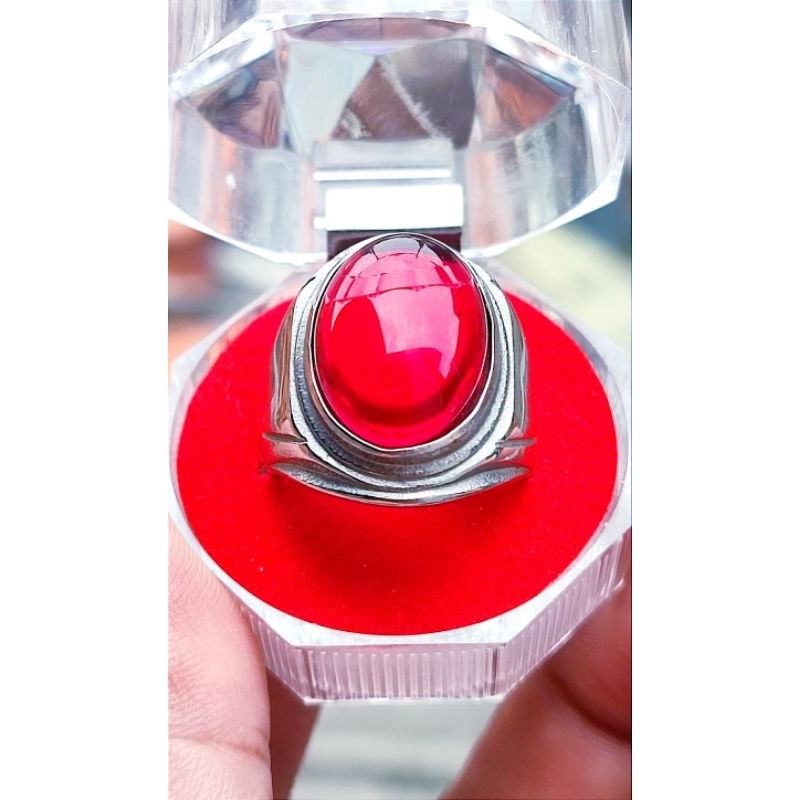 BATU CINCIN MERAH SIAM