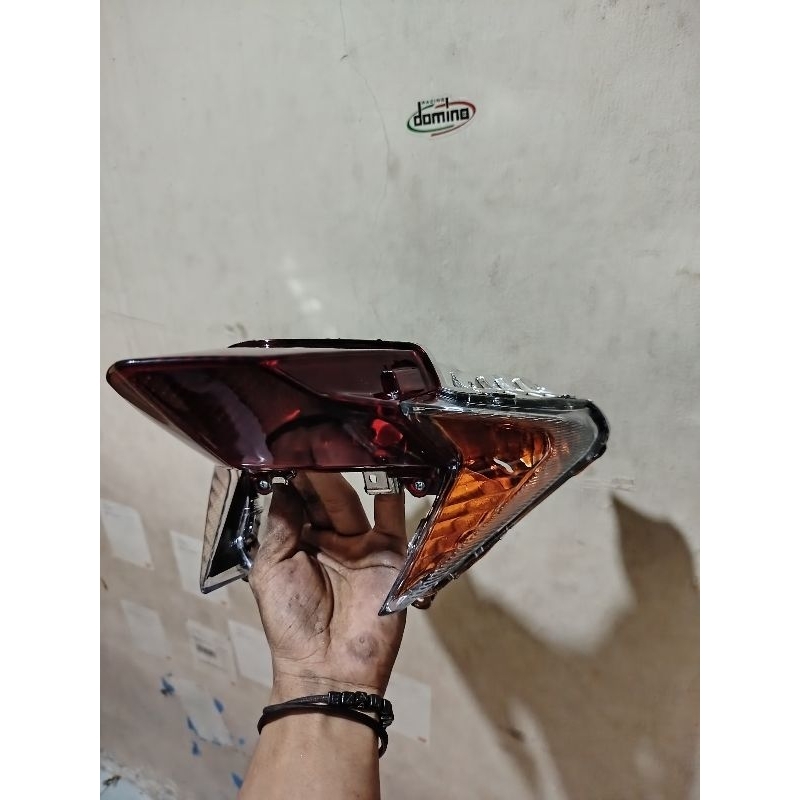 Stoplamp Belakang Lampu Ren Belakang Vario 125 Techno Custom Hitam Orange