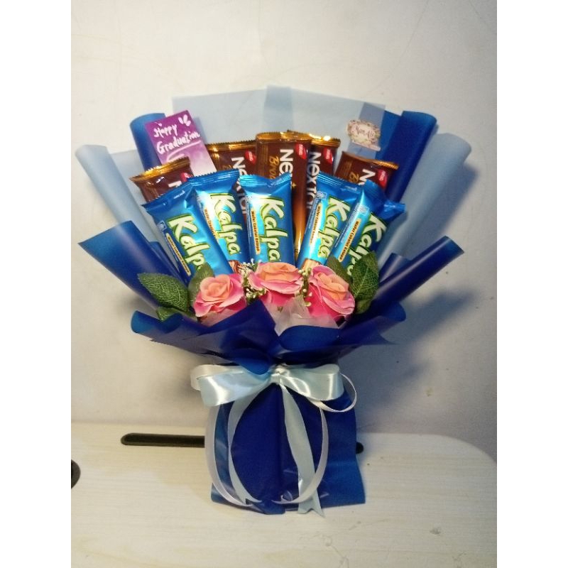 

Buket Snack / Buket Jajan / Buket Wisuda / Buket Snack mawar