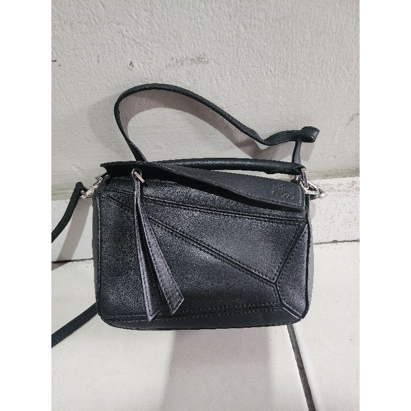 [SALE] LOEWE PUZZLE SMALL HITAM