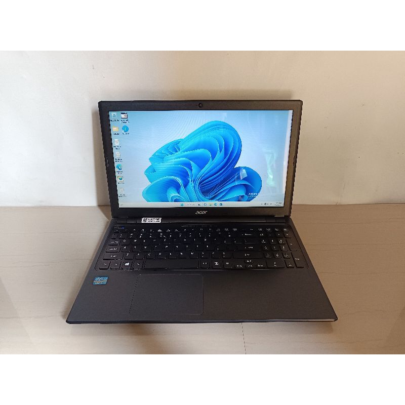 laptop acer aspire V5-571P intel core i5.