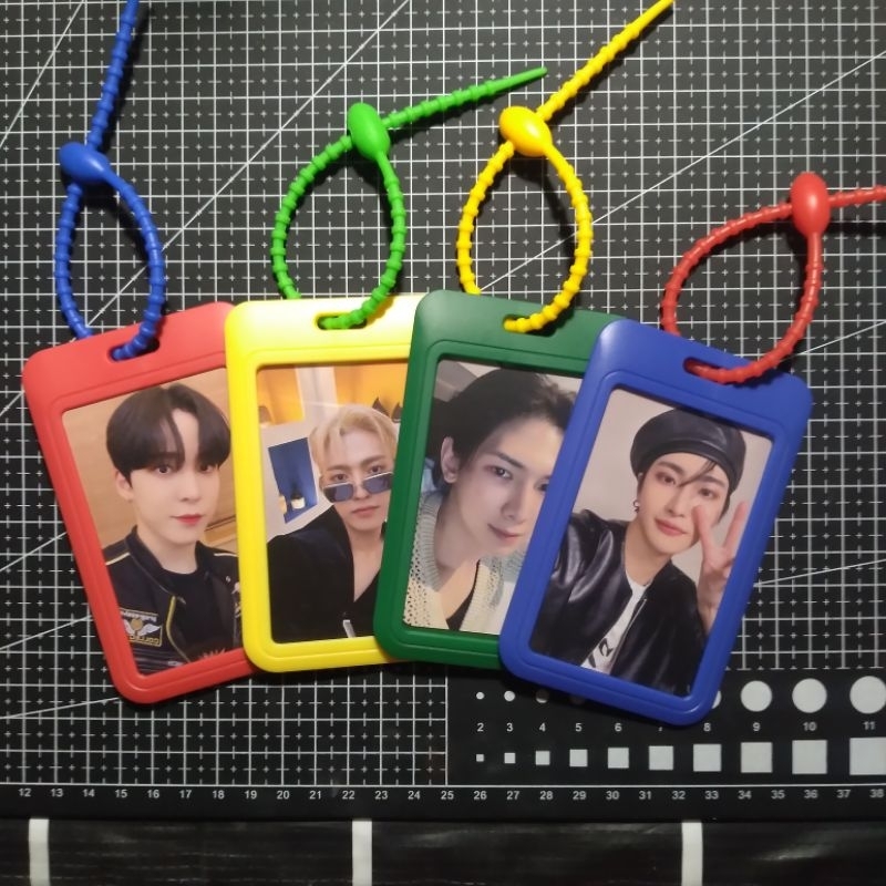 

Photocard Holder Pvc Warna Mario Bros Version | Pc Kpop Holder | Toploader | Gantungan | Cahol | Card Holder
