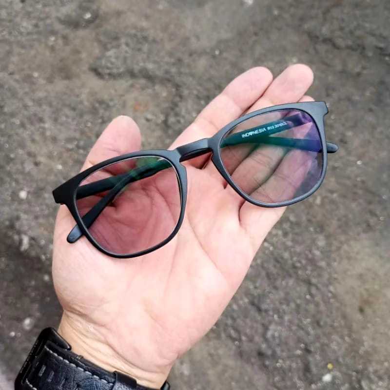 KACAMATA MINUS PHOTOCROMIC MODEL OVAL LENSA ANTI RADIASI PRIA WANITA TERSEDIA UKURAN MINUS 0.50 SAMP