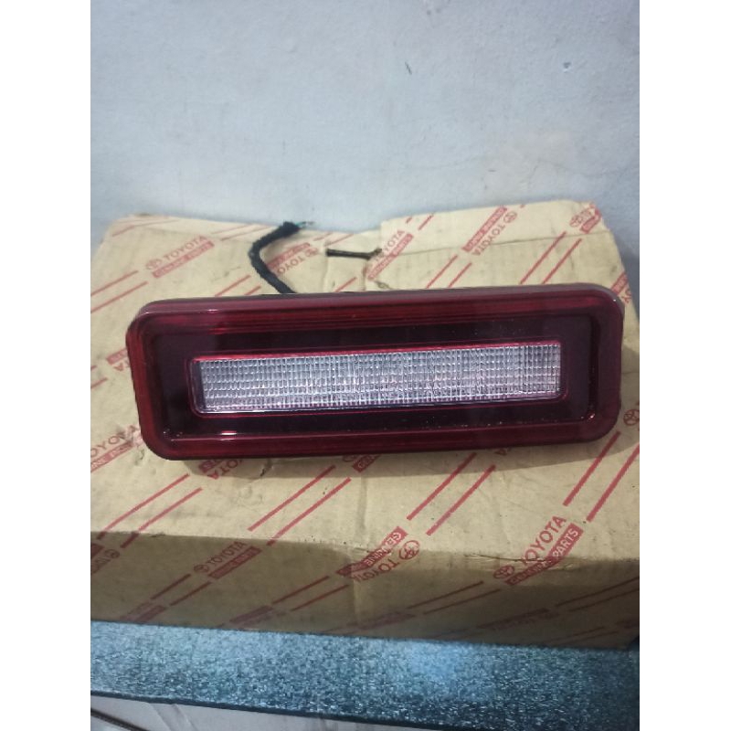 lampu bemper belakang LED land rover defender kanan original