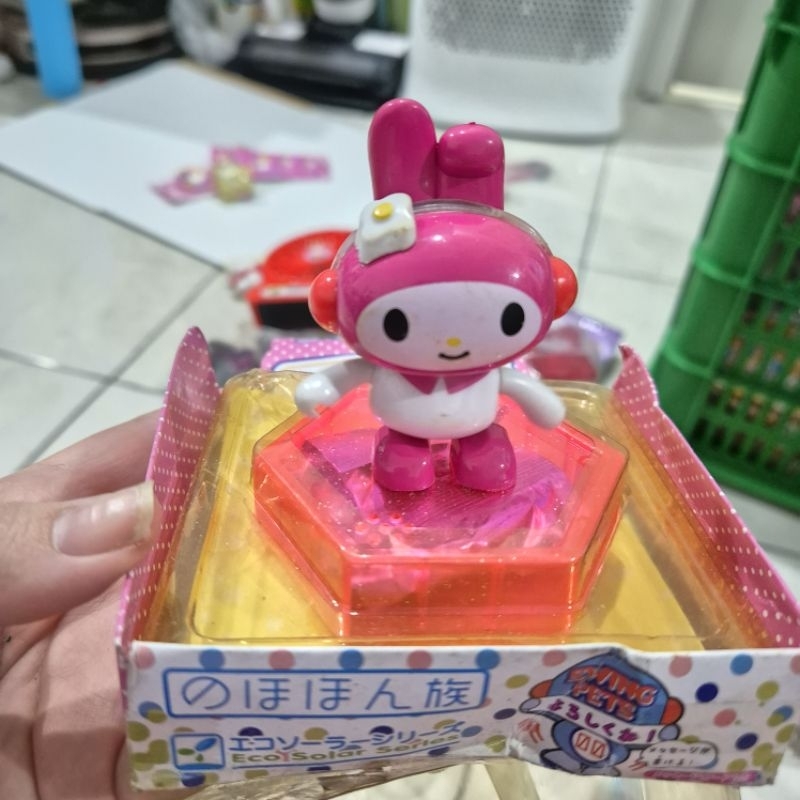 SALE  HABIS  Pajangan Goyang Solar My Melody xz