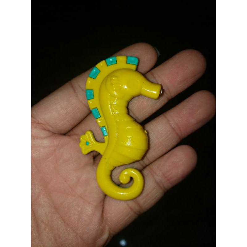 JUALAN MAINAN PANCINGAN KUDA LAUT MAGNET BINATANG ANIMAL HEWAN LAUT SEA KUNING BLUE YELLOW YELOW RAR