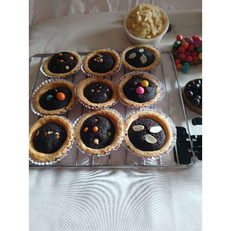 

Pie Brownies Cokelat Mix Toping Isi 7 Pcs