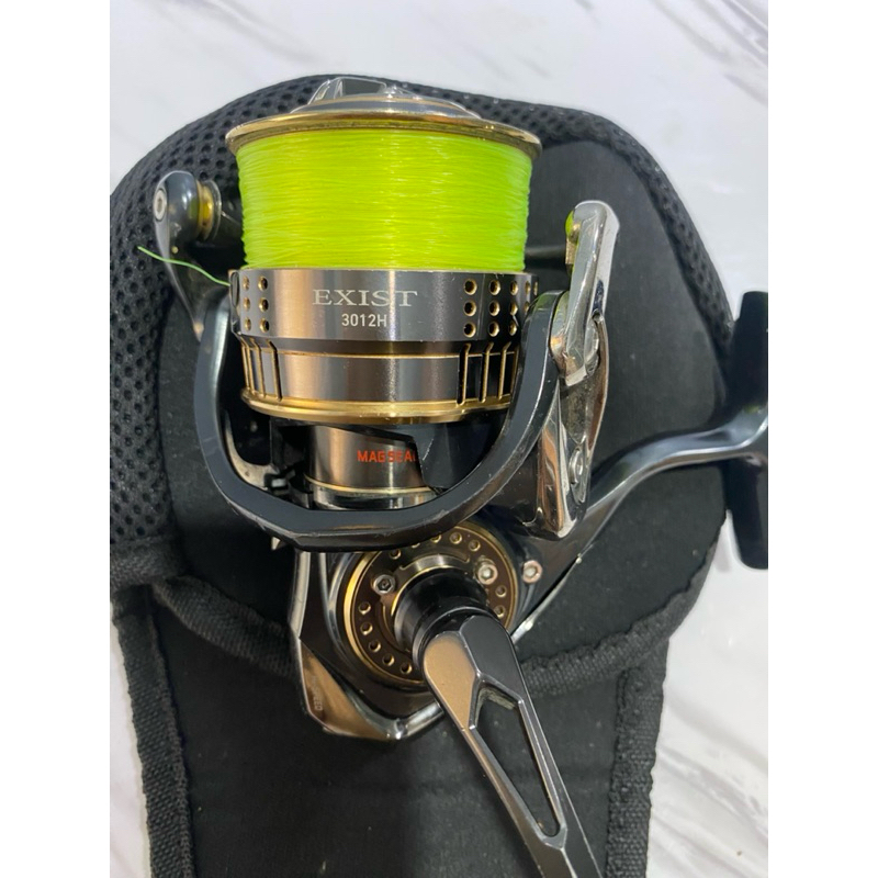 Reel Daiwa EXIST 3012H