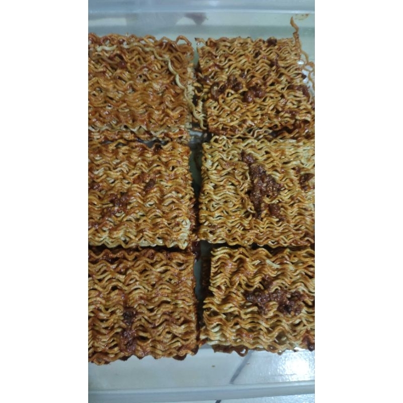 

Zhavaniss Snack Mie Jebew