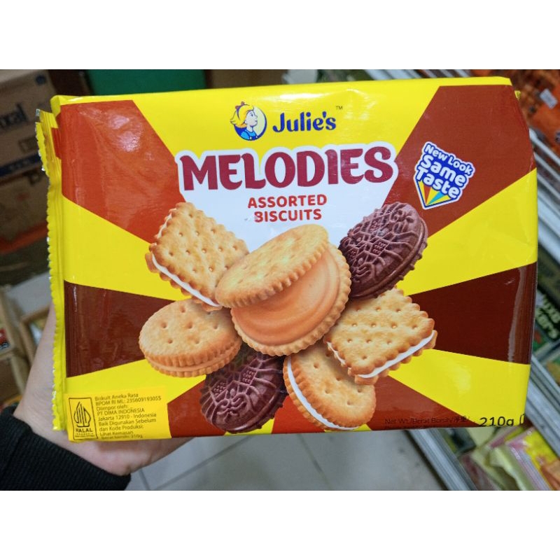 

Biskuit julie's melodis assorted /biskuit mix rekomen