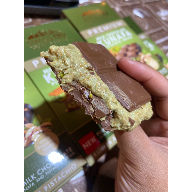 

QH READY STOK BUKAN PO Coklat dubai viral asli mesir varian kunafa pistachio