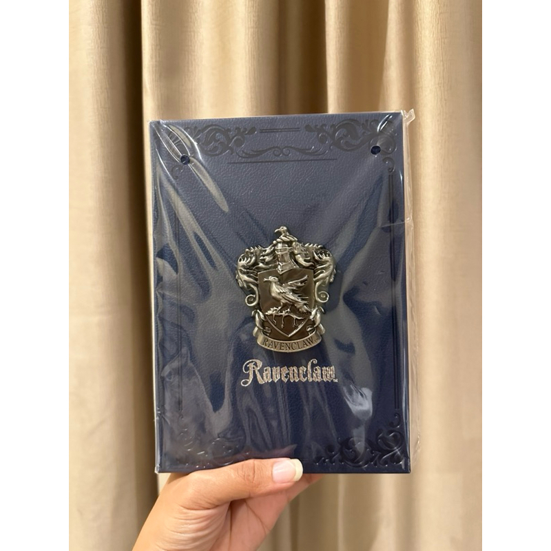 

[READYSTOCK] Miniso x Harry Potter Embossment Hardcover Book A5