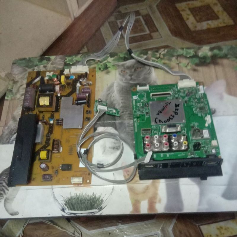 mb toshiba 32p2300vj