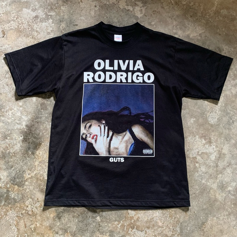 Kaos Band Olivia Rodrigo “Guts”