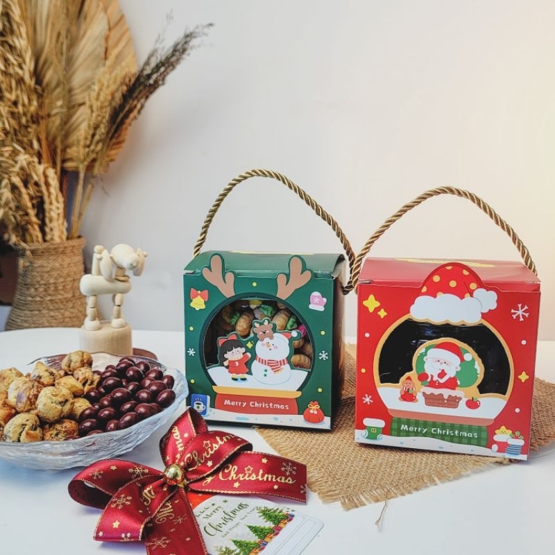 

Hampers Natal / Christmas Cookies Kue Kering Snack 1 Box 500gr