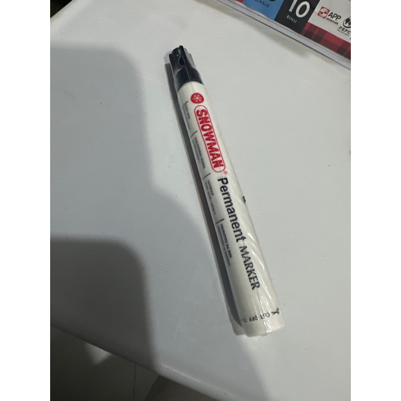 

Showman Permanent Marker NO.G-12 ( 1 pcs )