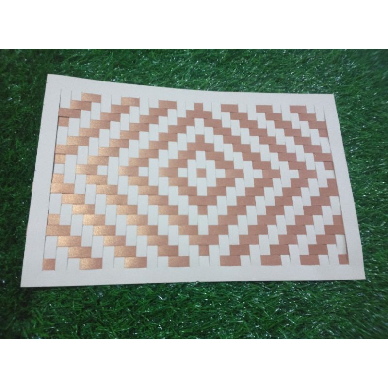 

Anyaman kertas.Kerajinan sekolah.Prakarya anak sekolah Sd, Smp, Sma
