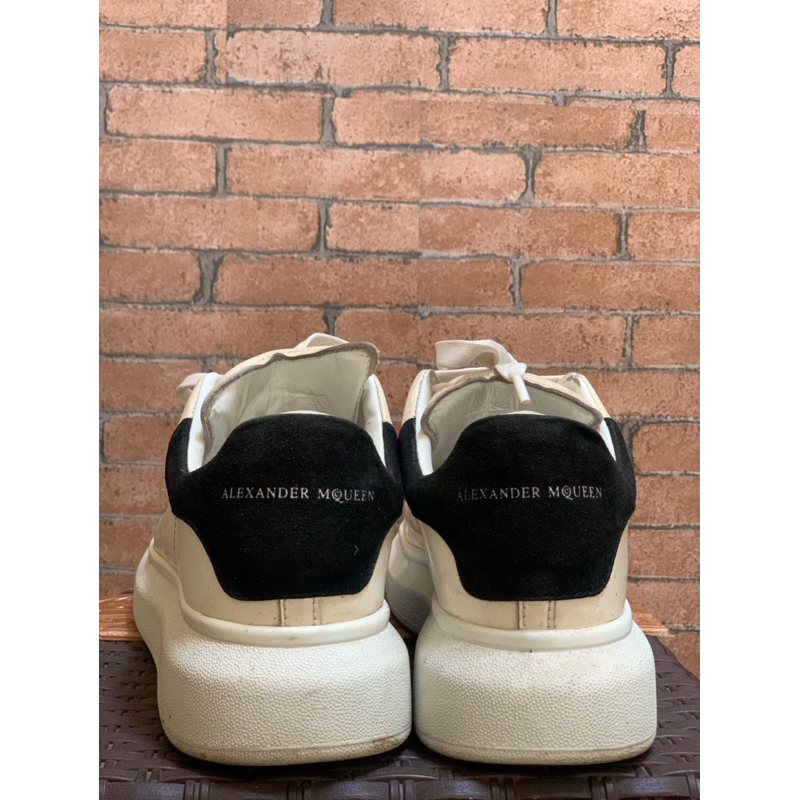 Sepatu Alexander Mcqueen