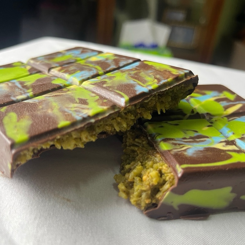 

Cokelat Dubai | Cokelat Dubai Isi Matcha | Cokelat Dubai Green Tea | Dubai Chocolate Original | Original Dubai Chocolate | Cokelat Dubai Original | Cokelat Susu Dubai | Phistacio | Cokelat Phistacio | Cokelat Arab Saudi