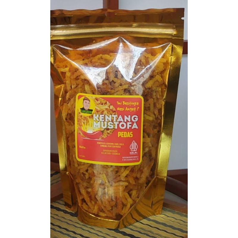 

Keripik Kentang Mustofa Rasa Pedas Kemasan 100gr