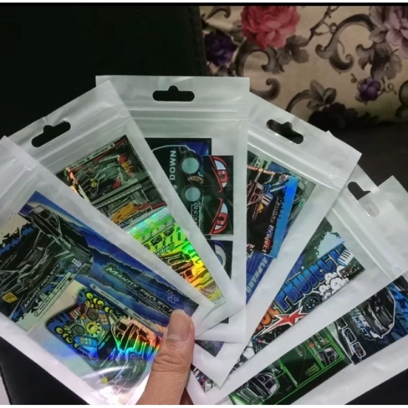 

Stiker Manise Project & Team Ngoyod Manise