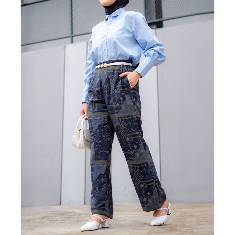 KODE N33C Minor Defect BIA by Zaskia Mecca  Qana Naval Pants  Islamic Journey In Kazan Rusia