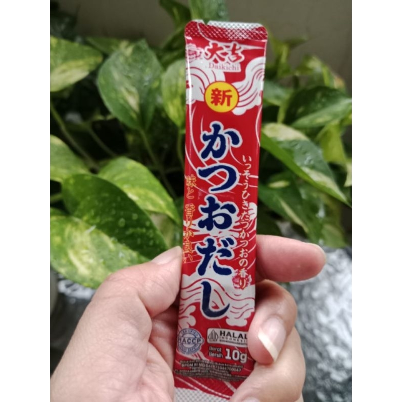 

Daikichi Katsuodashi Bonito Soup Powder halal 10gr / bubuk kaldu ikan
