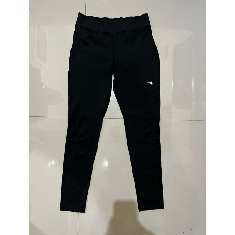 [PROMO] DIADORA RUNNING PANTS DRY PLUS ORIGINAL - BLACK