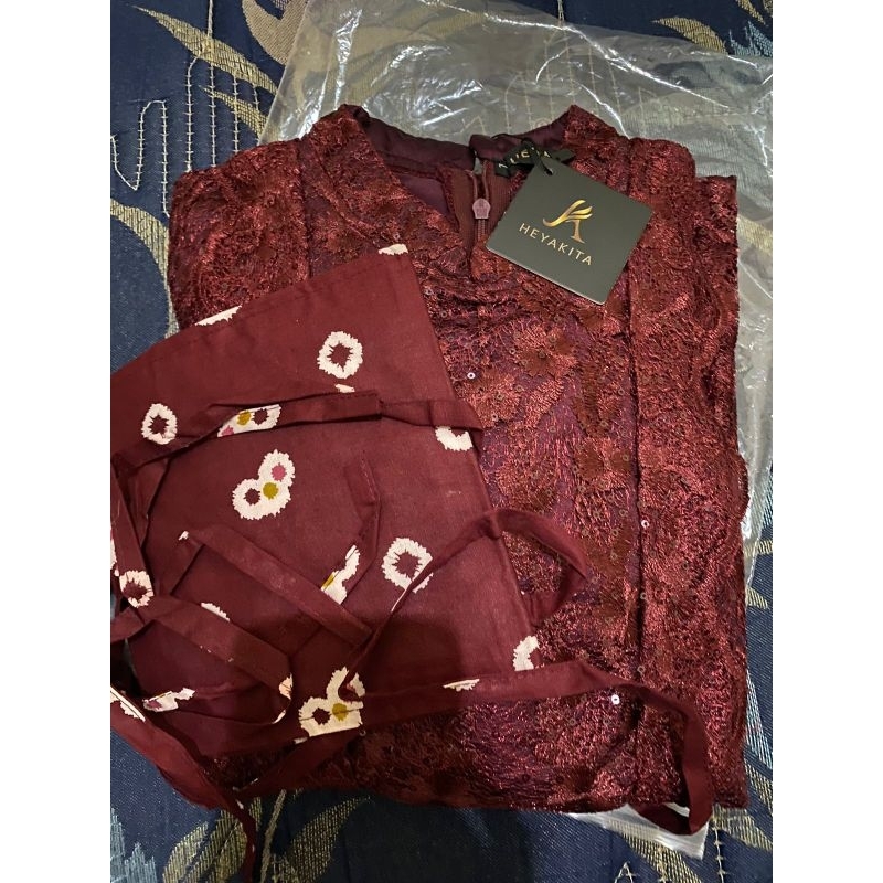 Kebaya Akita.id