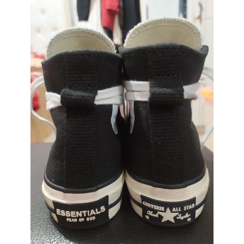 Sepatu converse x fear of god essentials