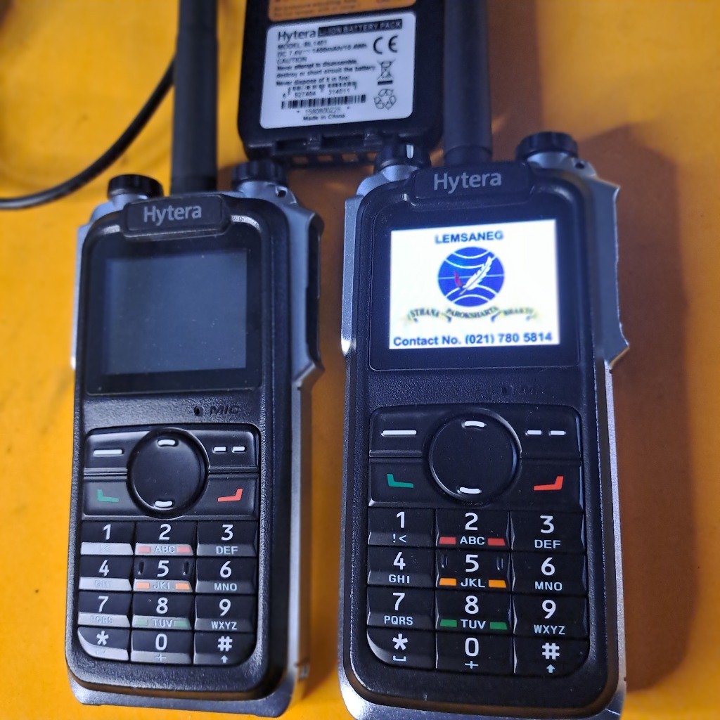 SATUAN  HT HYTERA X1P UHF BEKAS HYTERA X1P UHF DIGITAL SECOND MULUS NORMAL