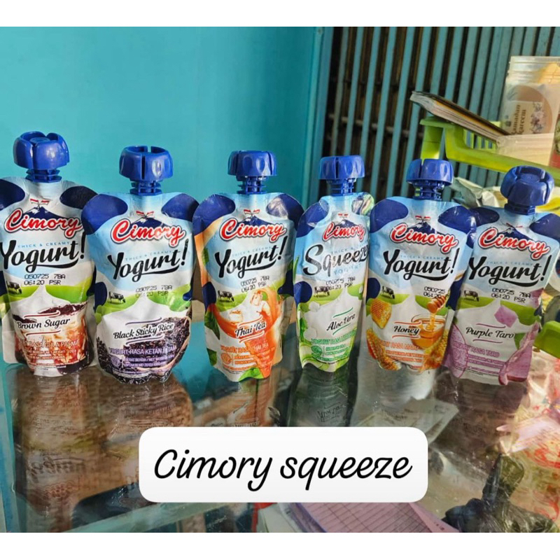 

Cimory Squeeze Yoghurt - Netto 120 gr (CEK DESKRIPSI)