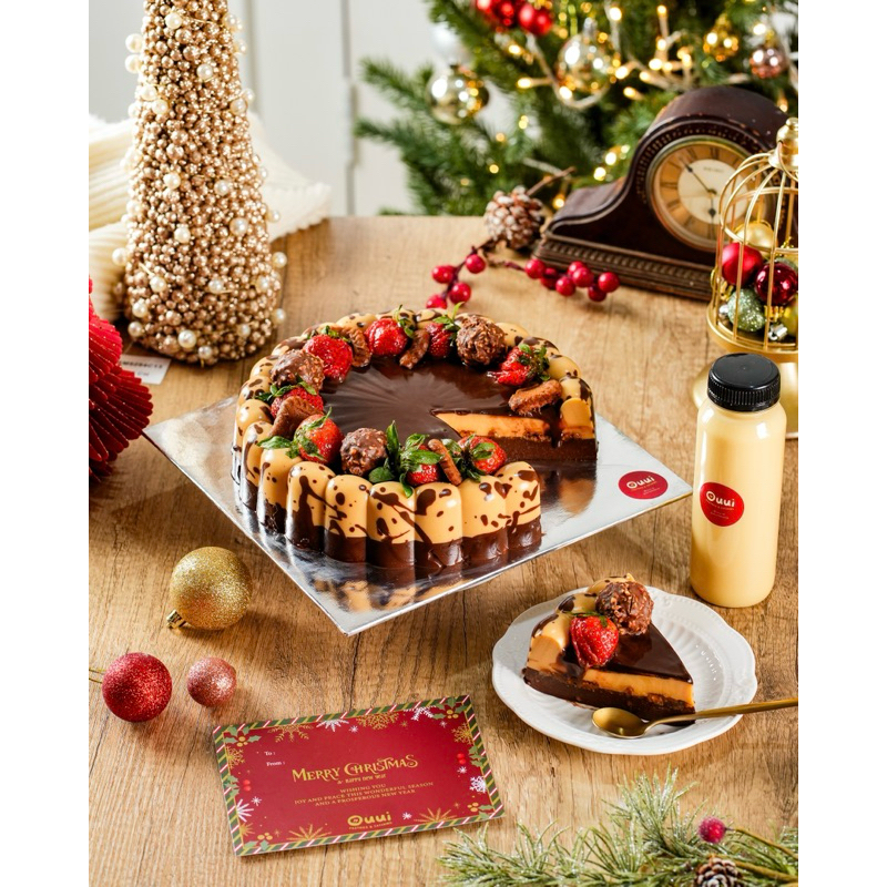 

HOLLY HAMPERS Choco Biscoff Pudding Christmas Hampers Natal