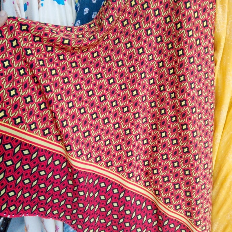 kain satin silk motif - kain satin silk meteran - kain satin silk premium - ajt