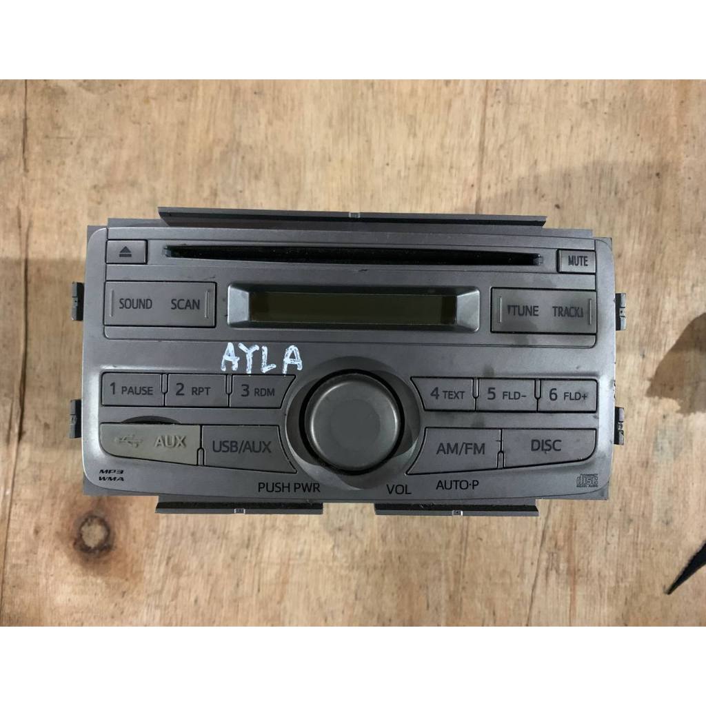 Tape mobil head unit Agya Ayla original standar bawaan