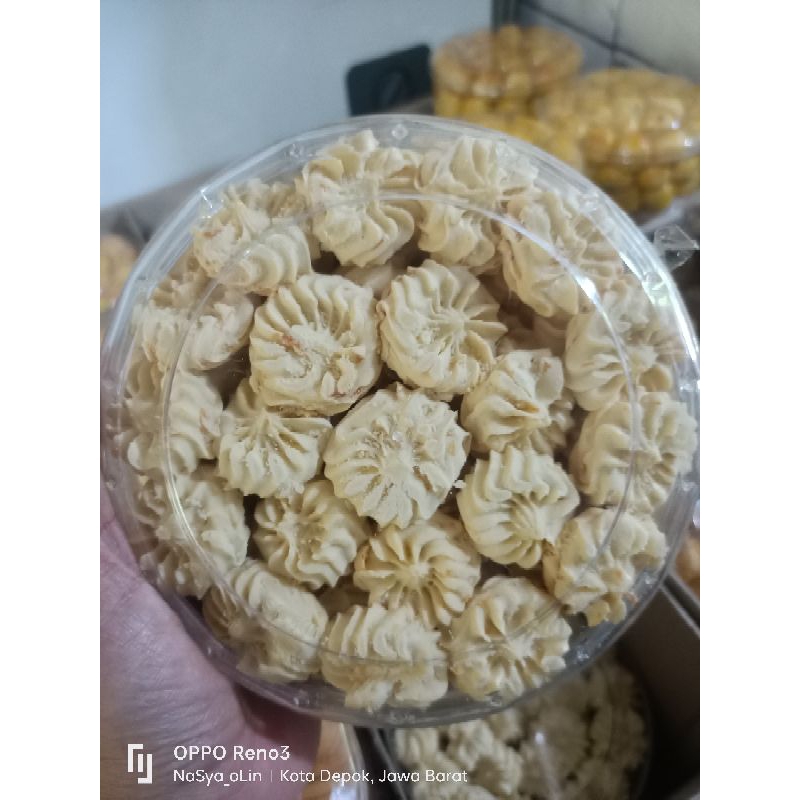 

Kue Kering Sagu Keju Lembut Gurih